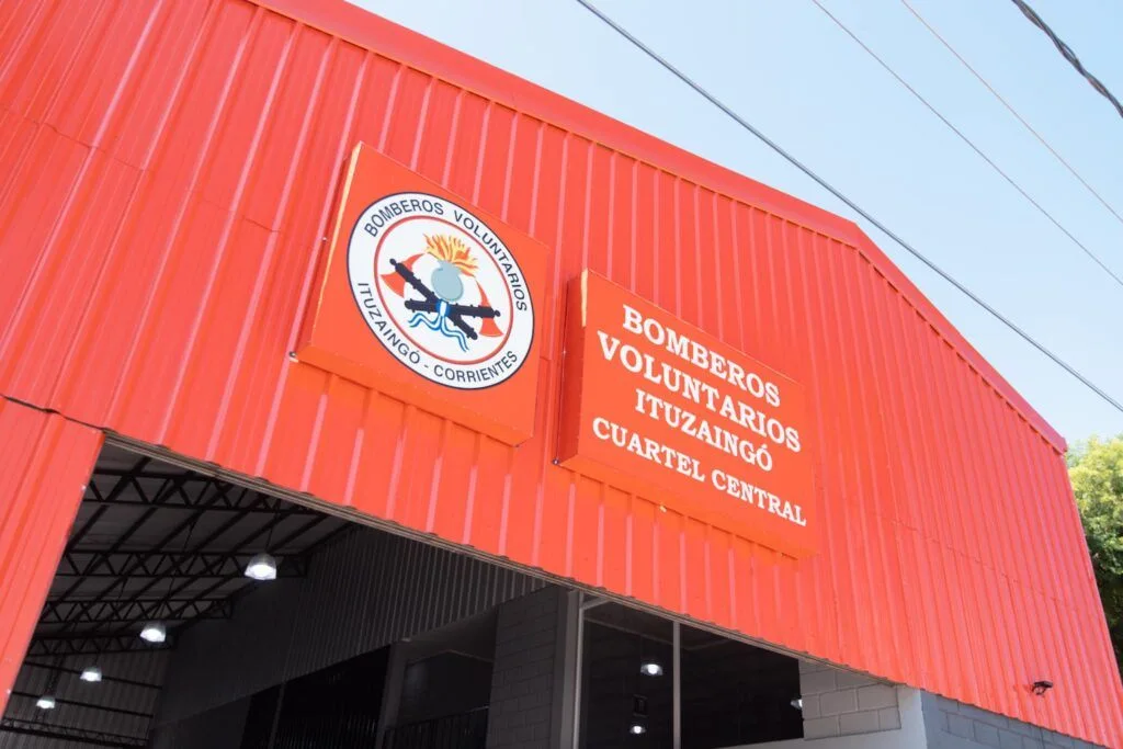 Bomberos voluntarios de Ituzaingó Corrientes