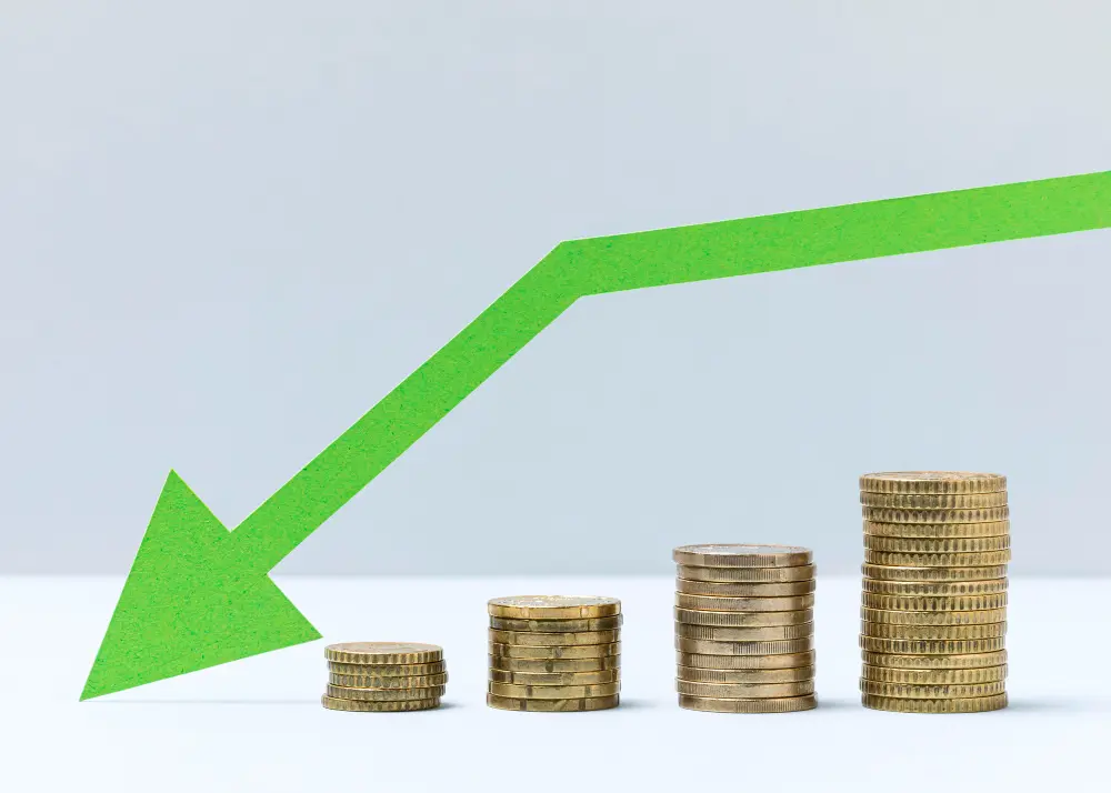 Devaluación encubierta el golpe silencioso que ya se siente en los precios.3