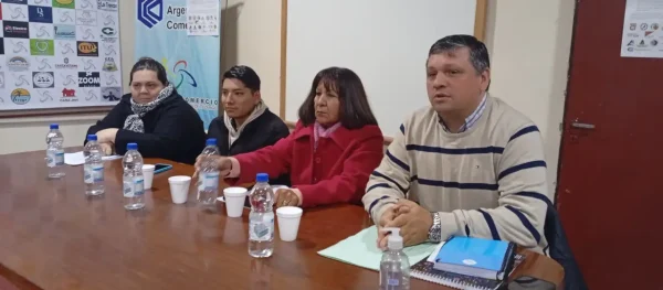 Gramajo en Cámara de Comercio de ituzaingó