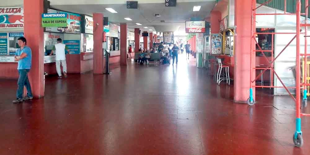 caída en el movimiento de pasajeros
